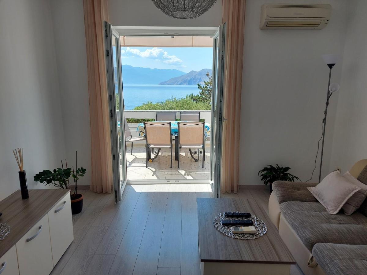 Apartments Kricin 14 Baška Екстериор снимка