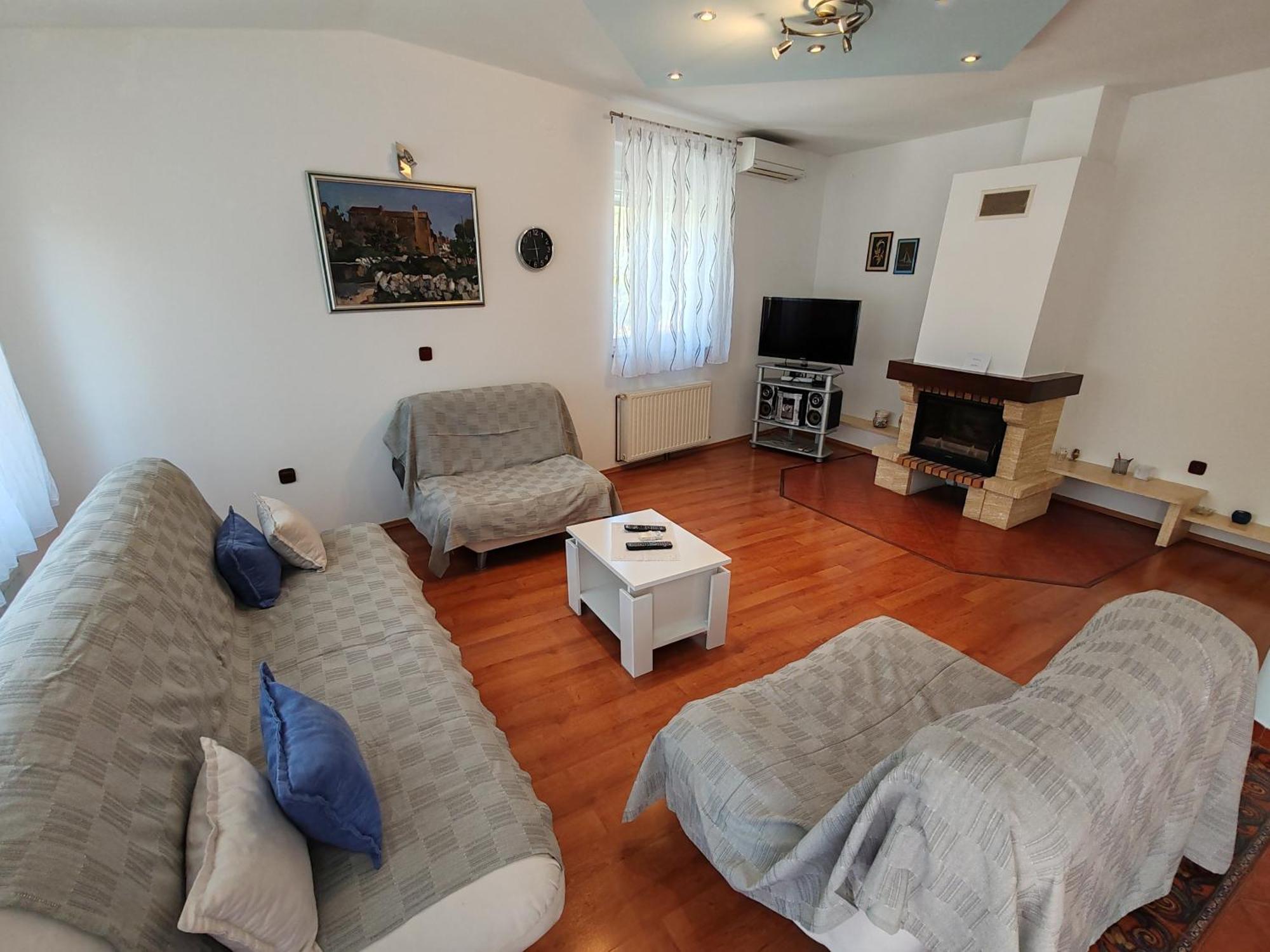Apartments Kricin 14 Baška Екстериор снимка