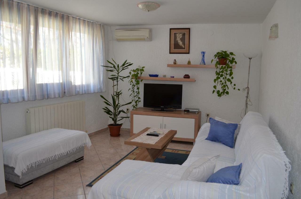 Apartments Kricin 14 Baška Екстериор снимка