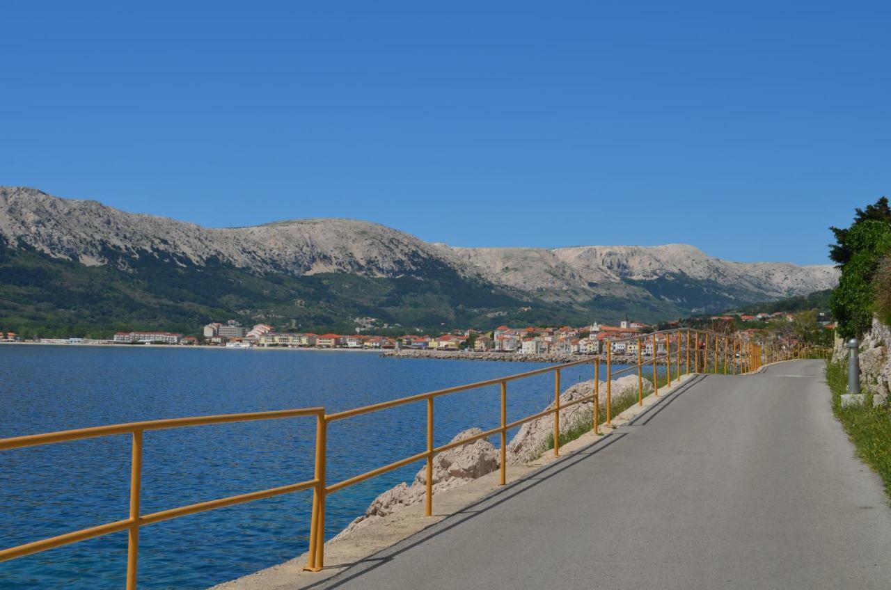 Apartments Kricin 14 Baška Екстериор снимка
